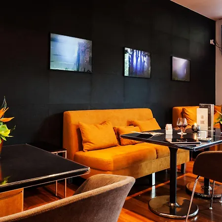 Acores Otel 4*