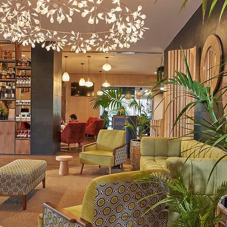 Acores Otel 4*