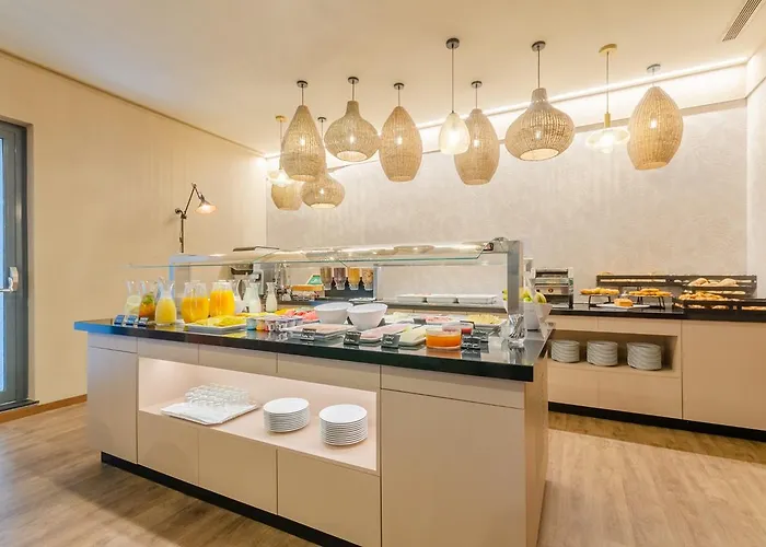 Hotell Acores 4*