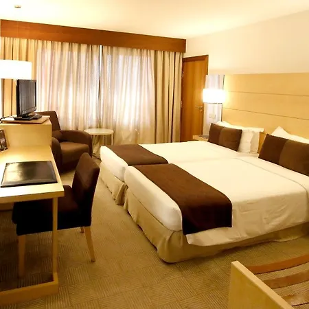 Hotell Acores 4*